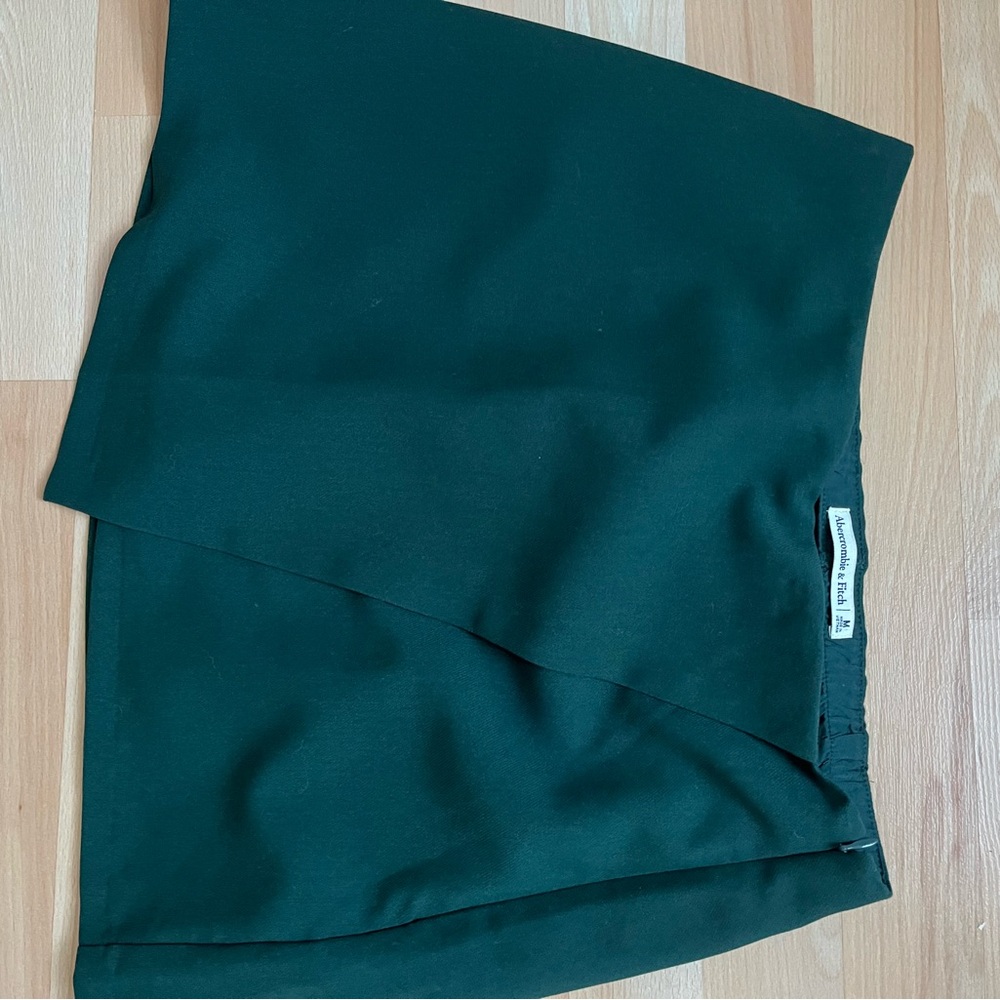 Abercrombie tailored wrap skirt